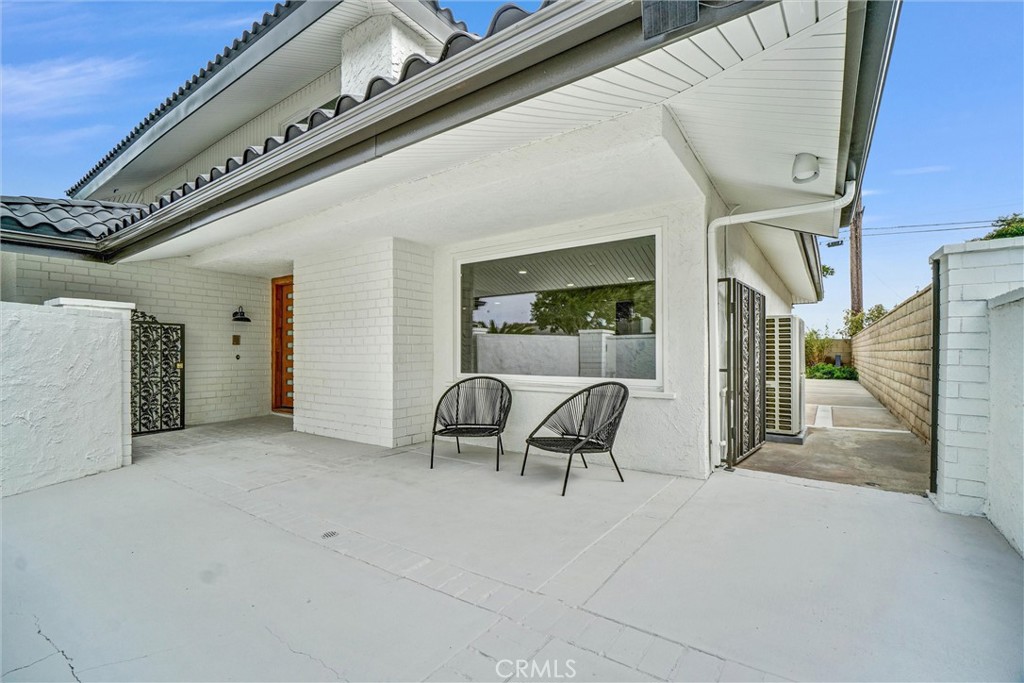 9171 Regatta Drive