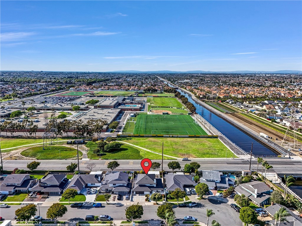 9171 Regatta Drive