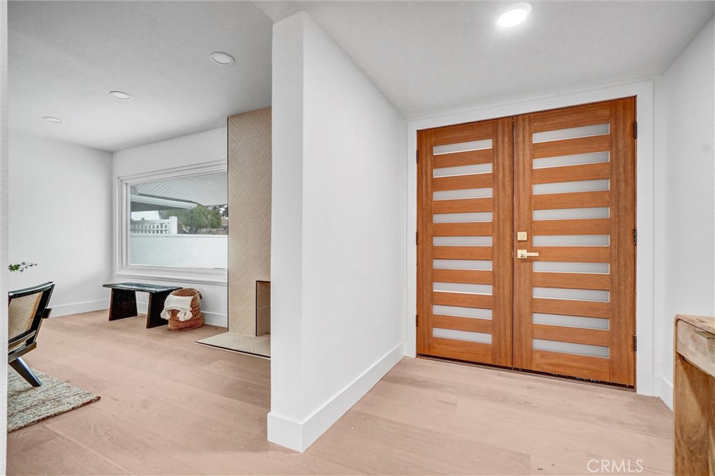 9171 Regatta Drive