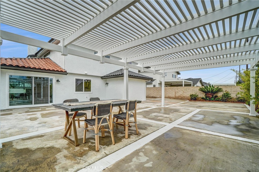 9171 Regatta Drive