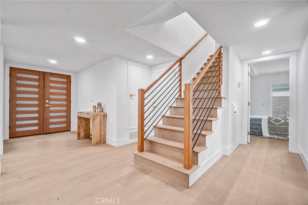 9171 Regatta Drive