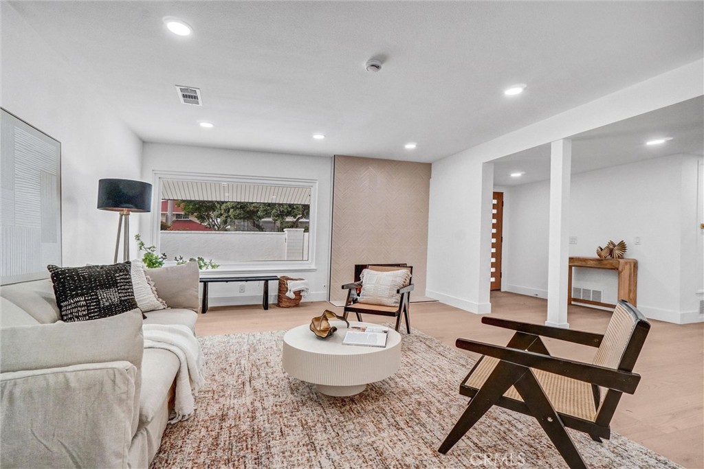 9171 Regatta Drive