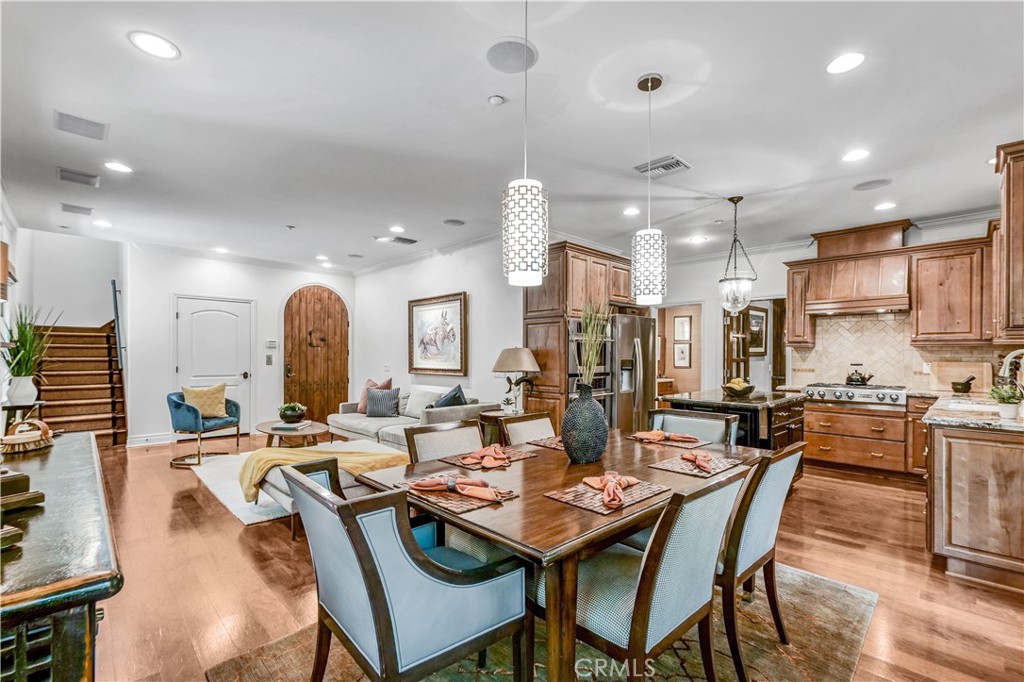 638 Sierra Madre Blvd D