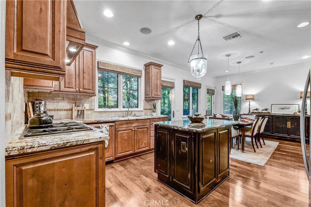 638 Sierra Madre Blvd D