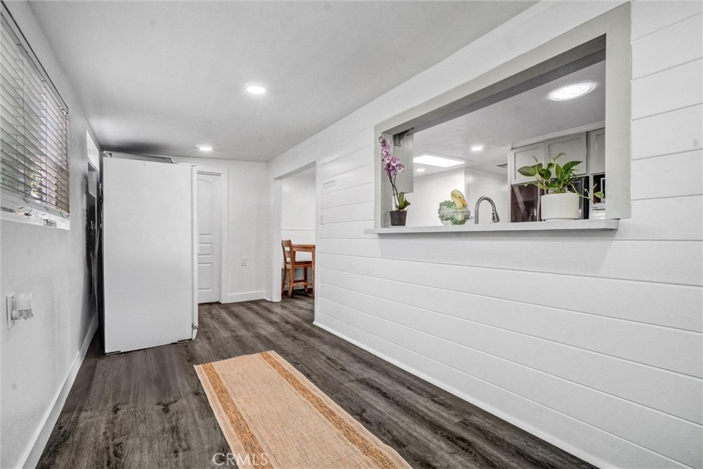 1616 S Euclid Street 23