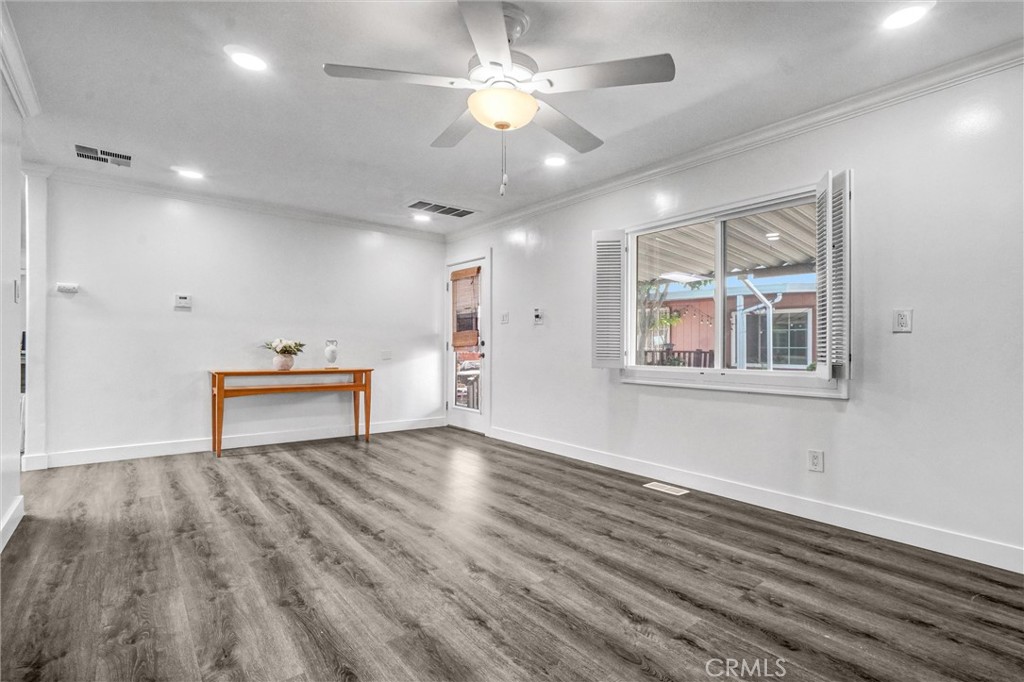 1616 S Euclid Street 23