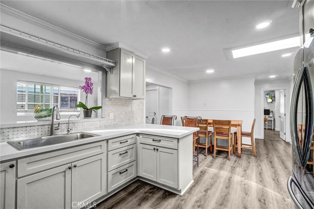 1616 S Euclid Street 23