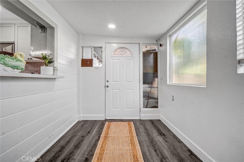 1616 S Euclid Street 23