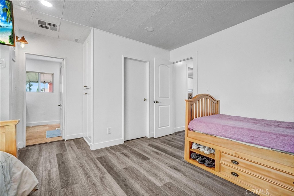 1616 S Euclid Street 23