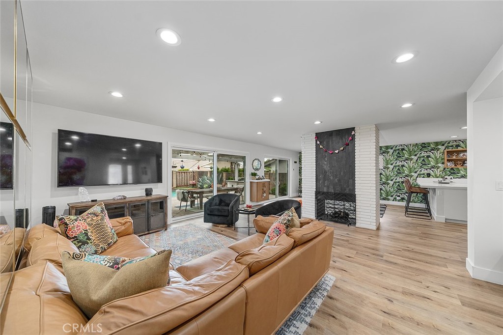 6324 East Colorado Street