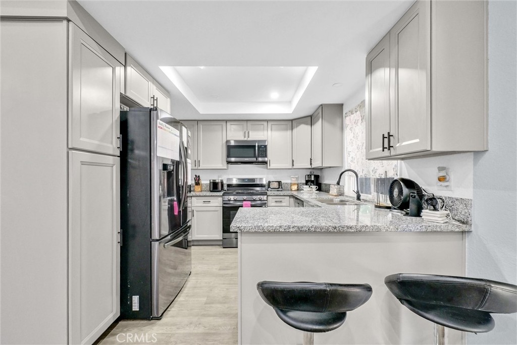 1264 N Mulberry Avenue