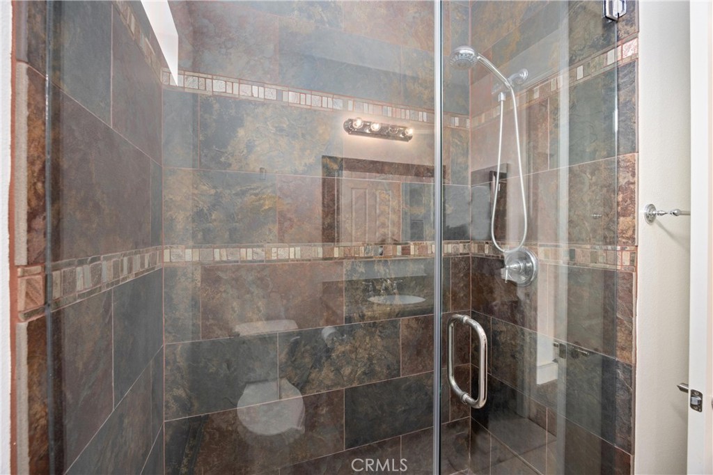 2421 N Feather Hill Drive