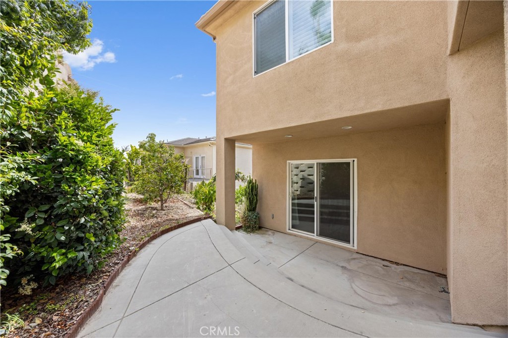 2421 N Feather Hill Drive