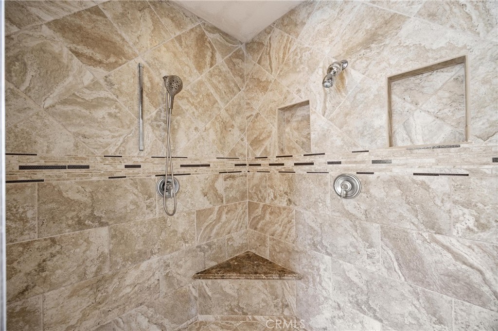 2421 N Feather Hill Drive