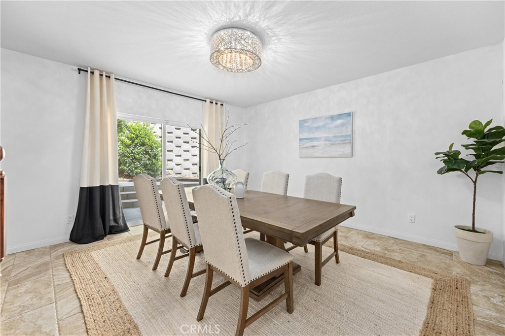 2421 N Feather Hill Drive