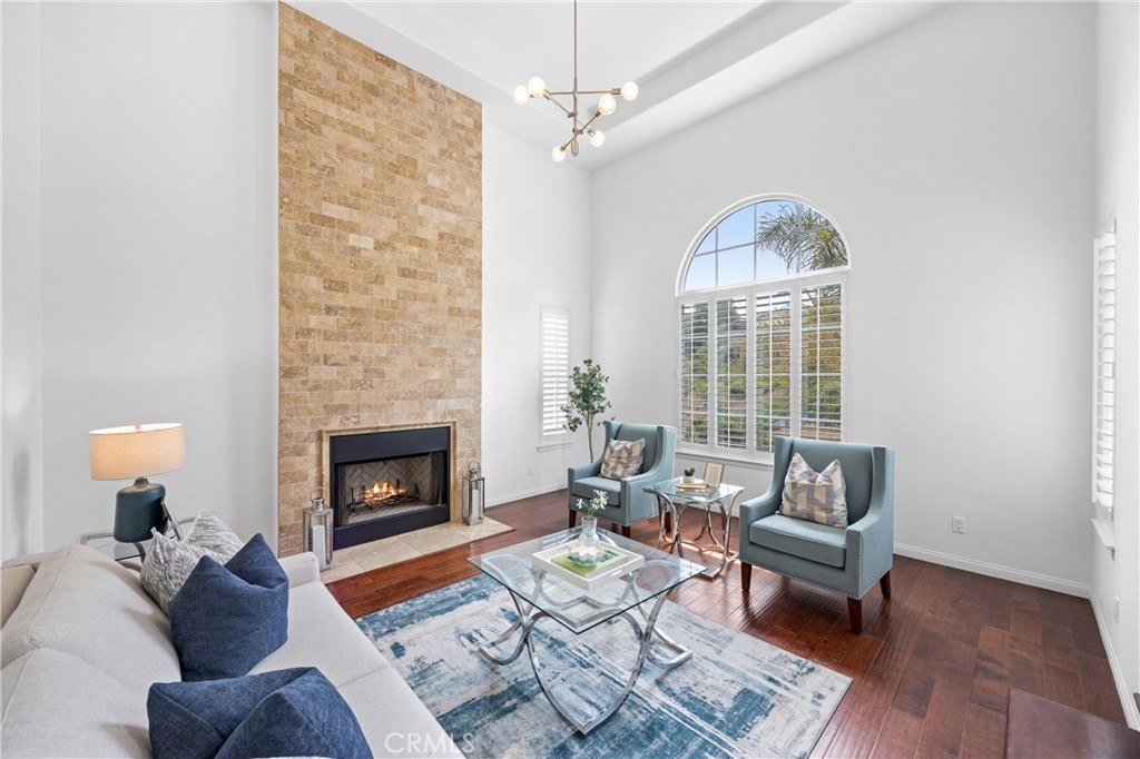 2421 N Feather Hill Drive