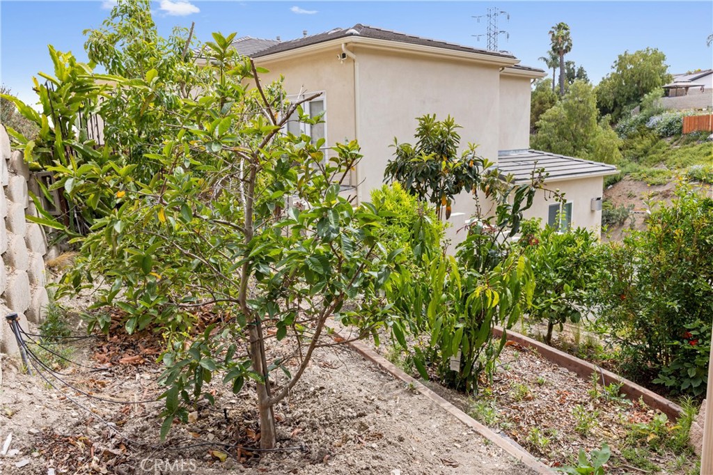 2421 N Feather Hill Drive