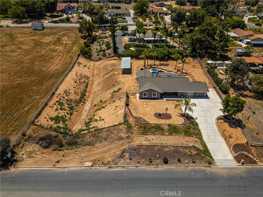 16481 Valle Vista Way