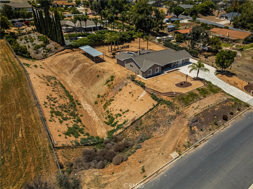 16481 Valle Vista Way
