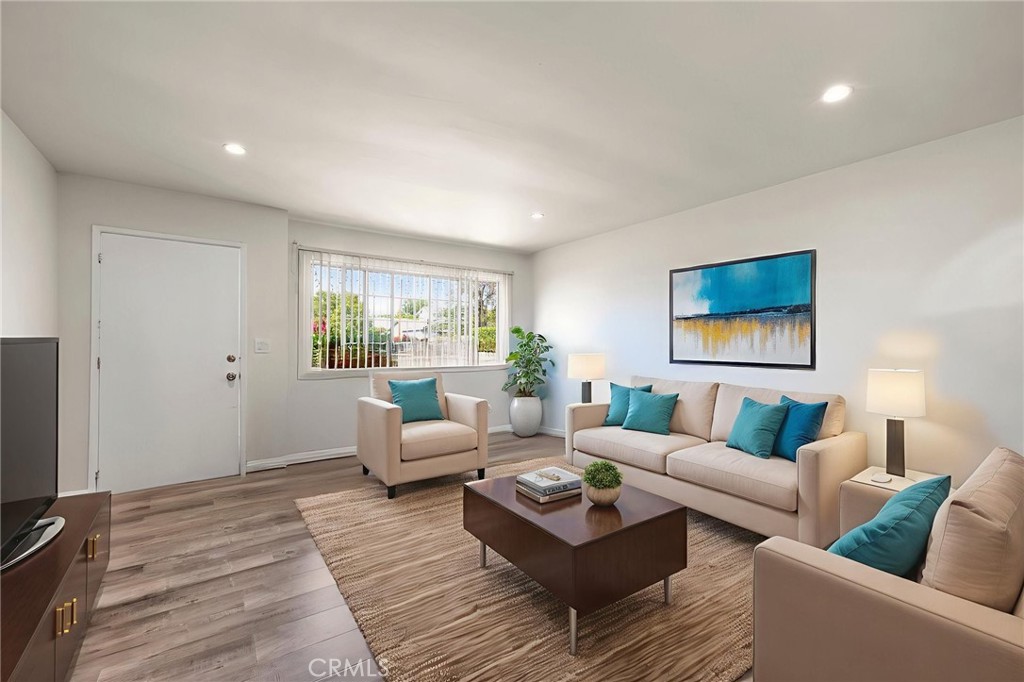 11160 Freer Ave.
