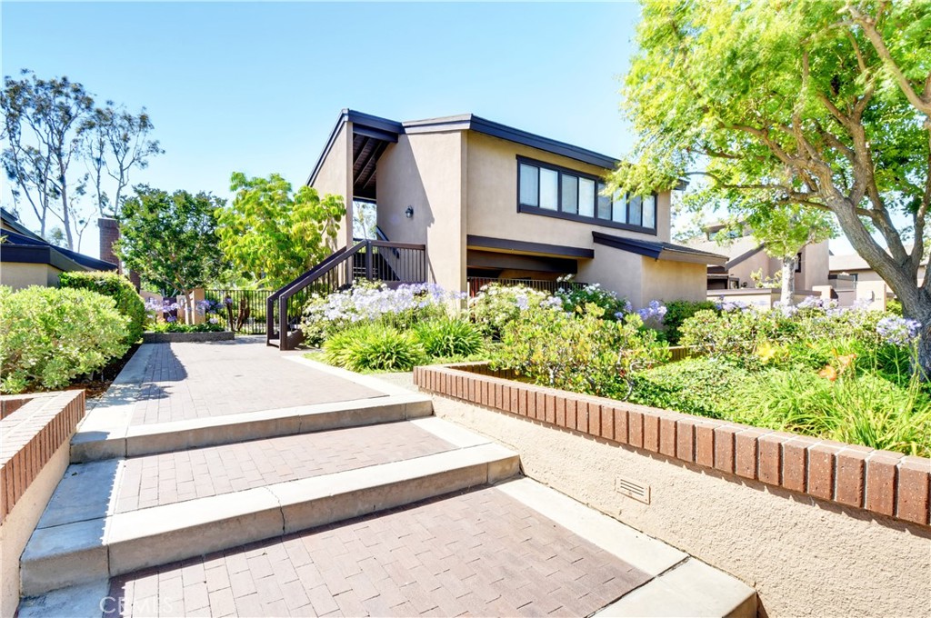 425 Old Ranch Road