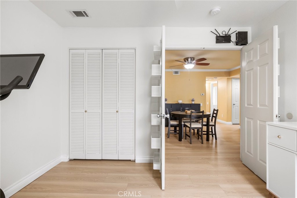 3605 E Anaheim Street 315