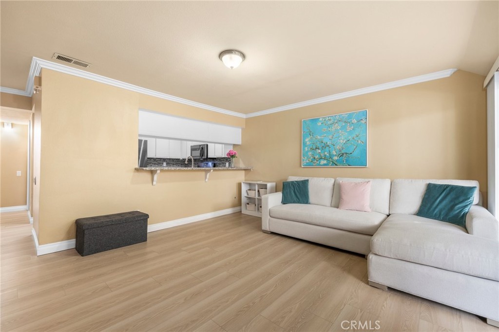 3605 E Anaheim Street 315