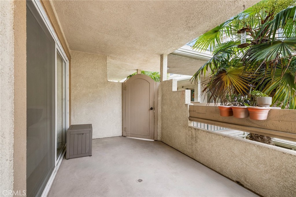 3605 E Anaheim Street 315