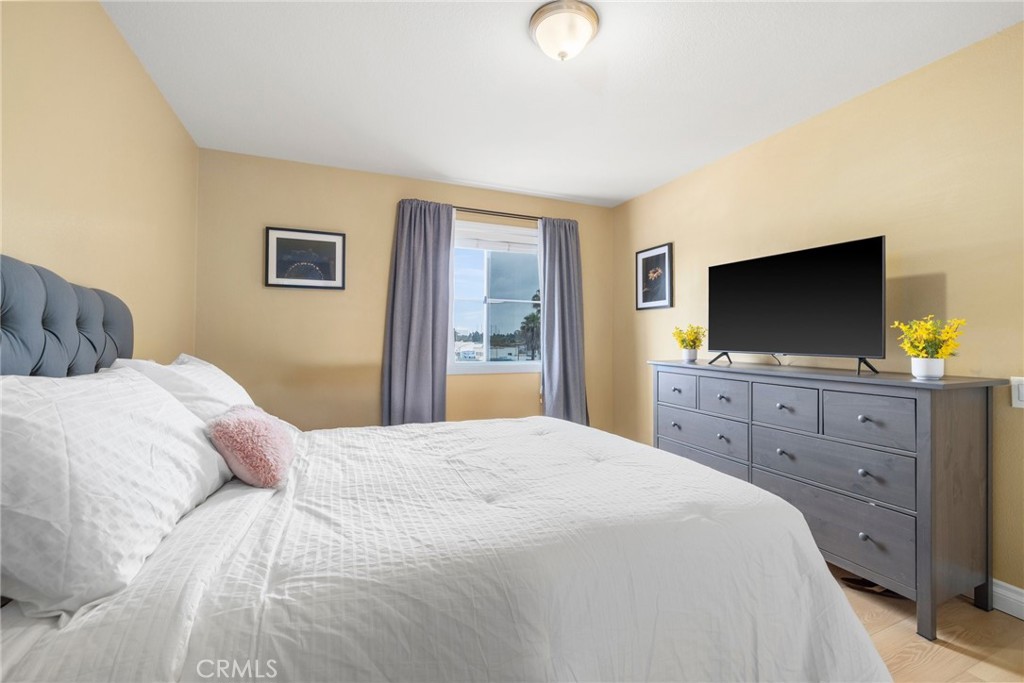 3605 E Anaheim Street 315