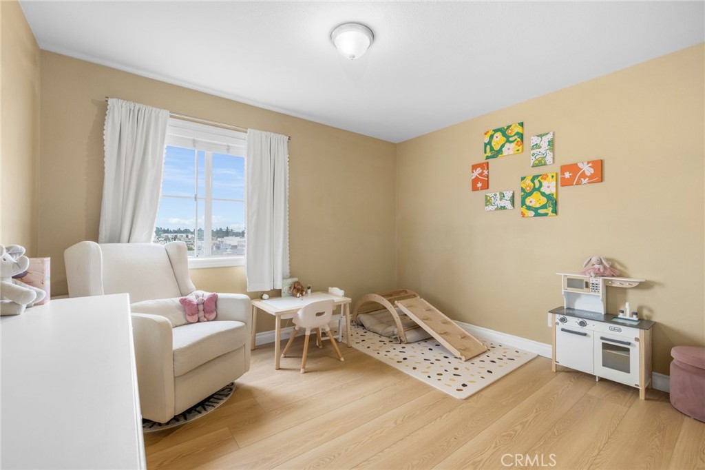 3605 E Anaheim Street 315