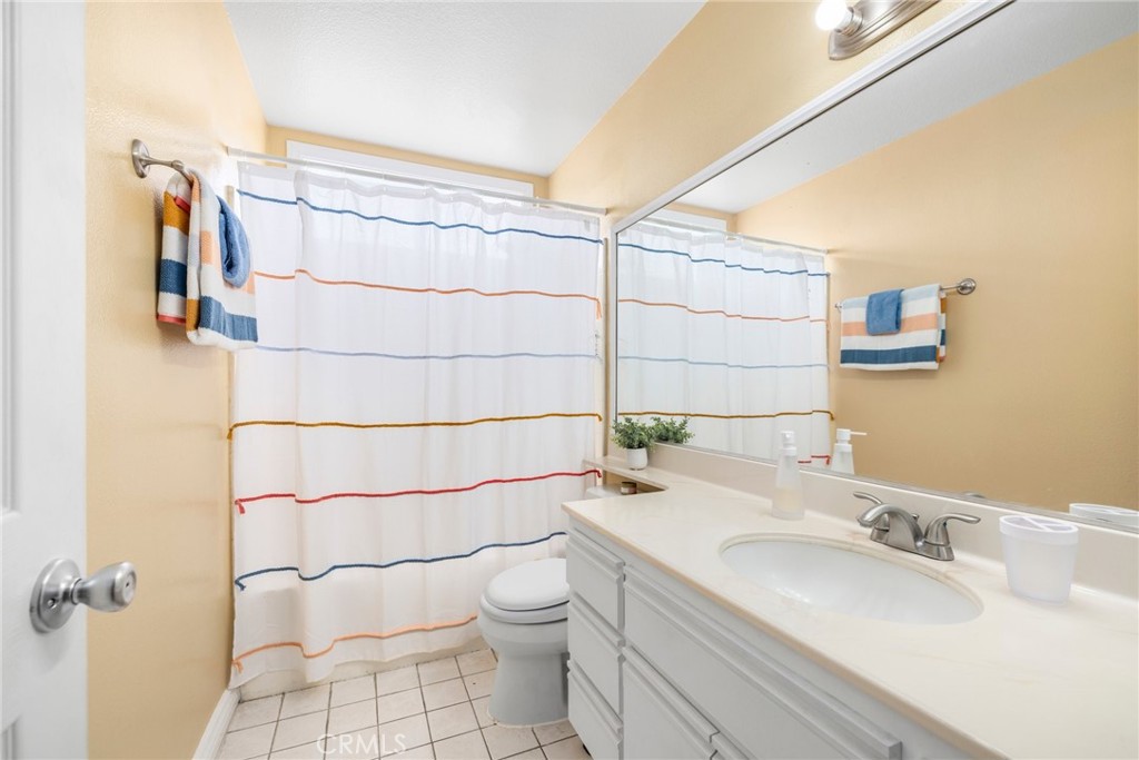 3605 E Anaheim Street 315