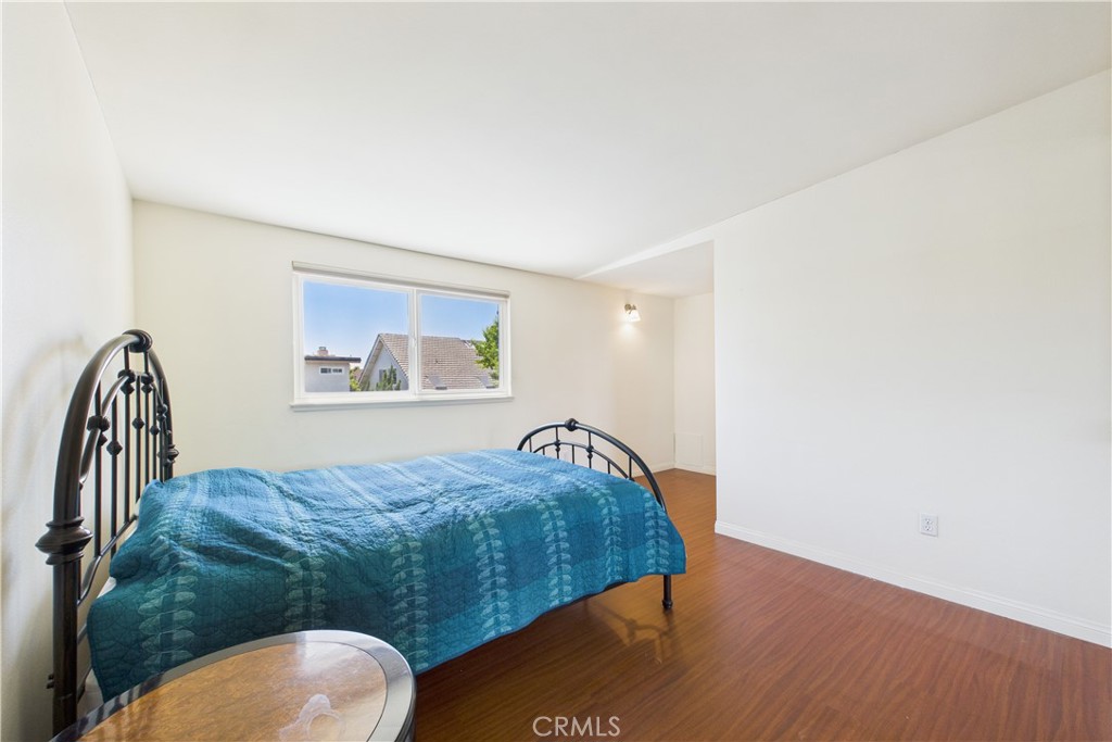 9661 Glenbrook Street