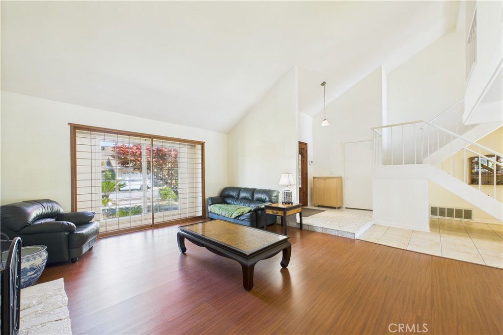 9661 Glenbrook Street