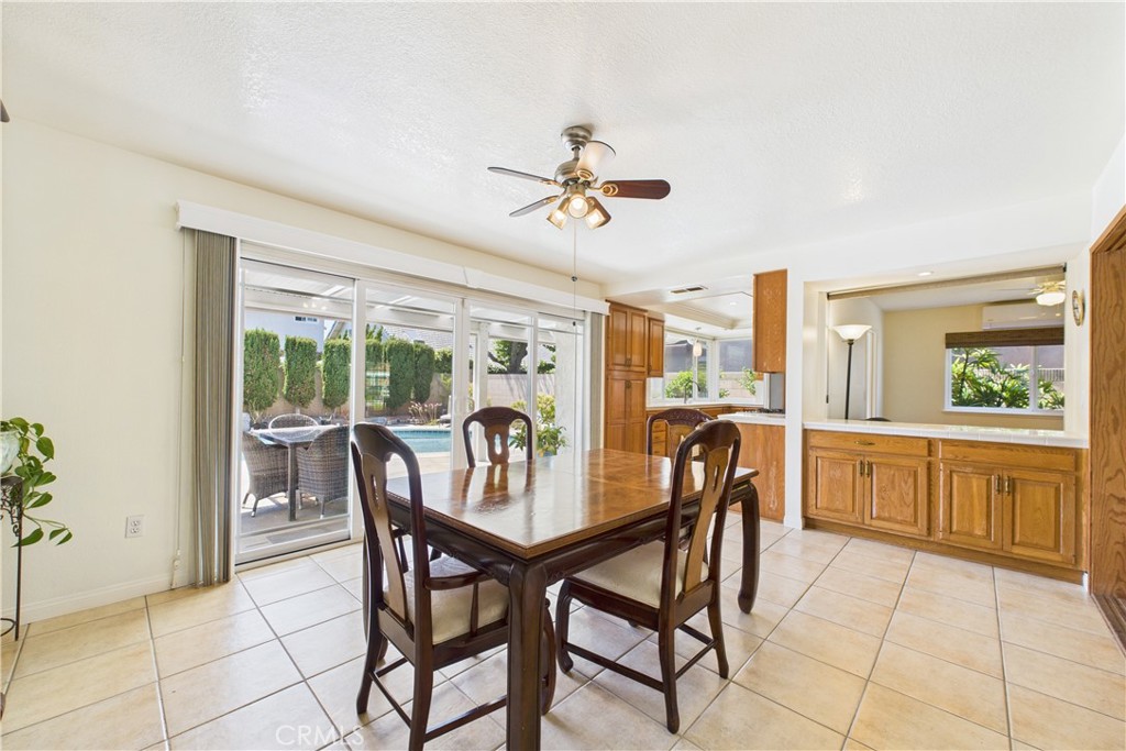 9661 Glenbrook Street