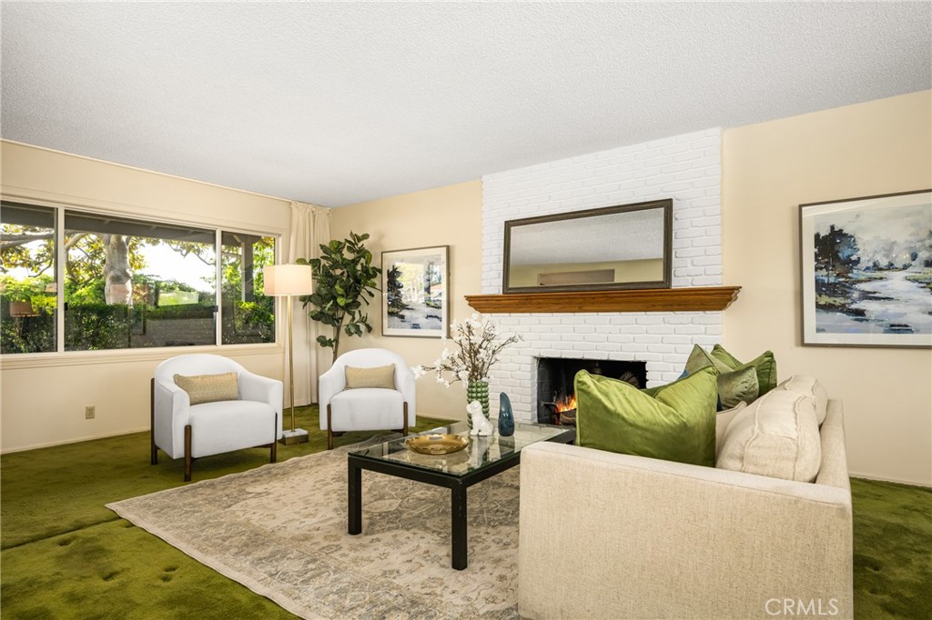 1301 Alta Mesa Drive