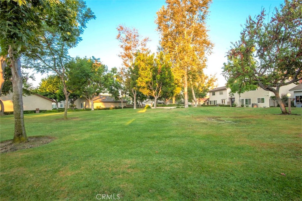 6898 Breton Way