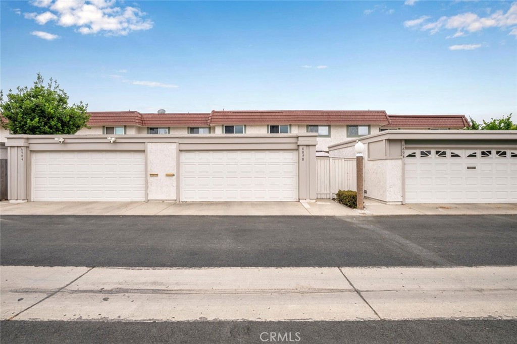 6898 Breton Way