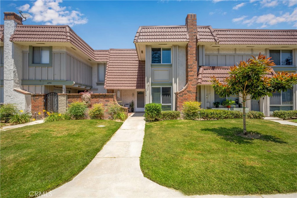 6898 Breton Way