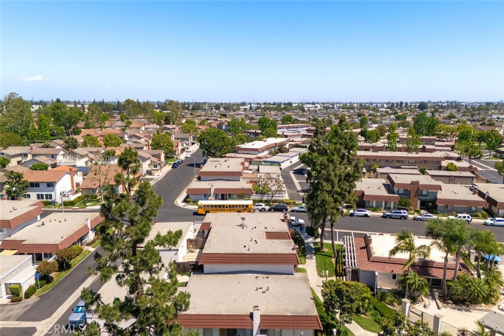 6898 Breton Way