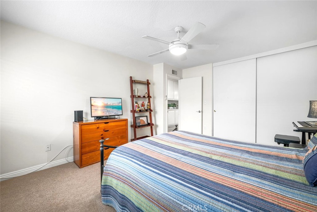 6898 Breton Way