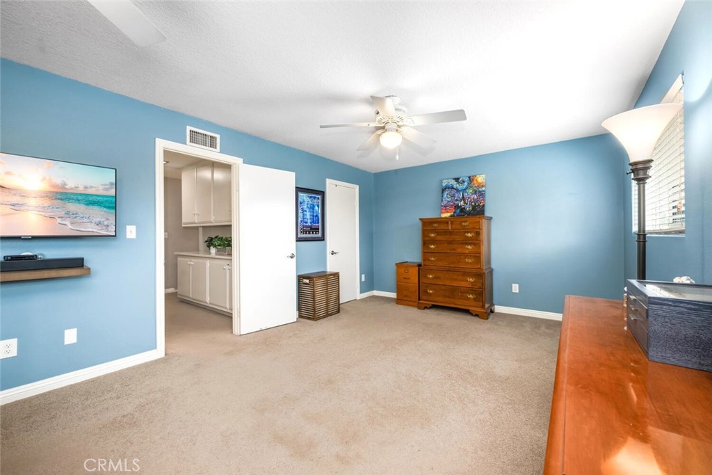 6898 Breton Way