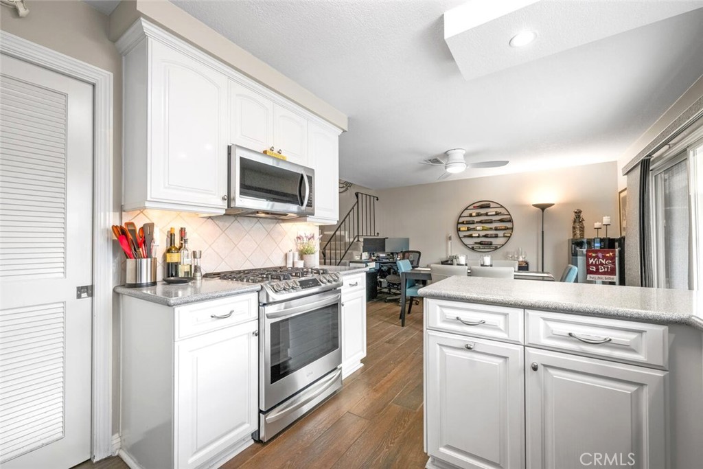 6898 Breton Way