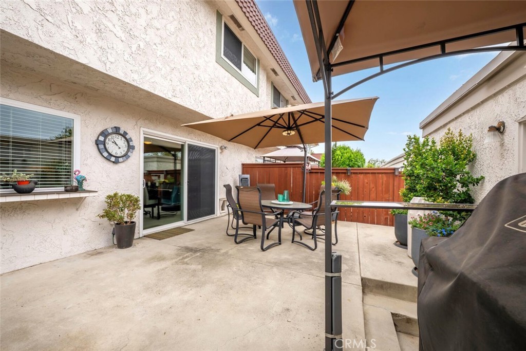 6898 Breton Way