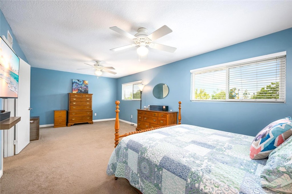 6898 Breton Way