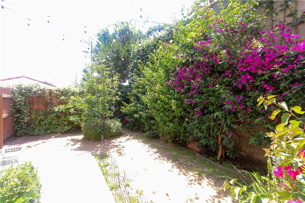 2616 Voorhees Avenue 2