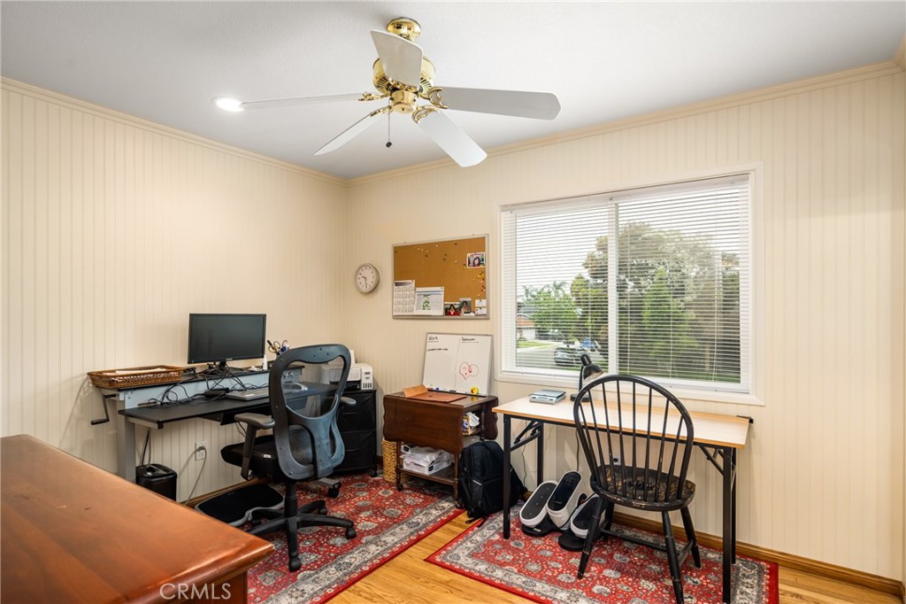 2902 E Trenton E