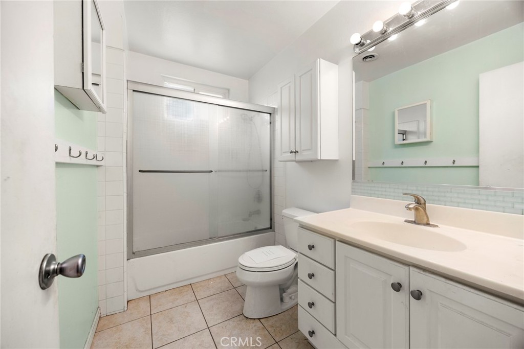 4853 E Wasatch Drive