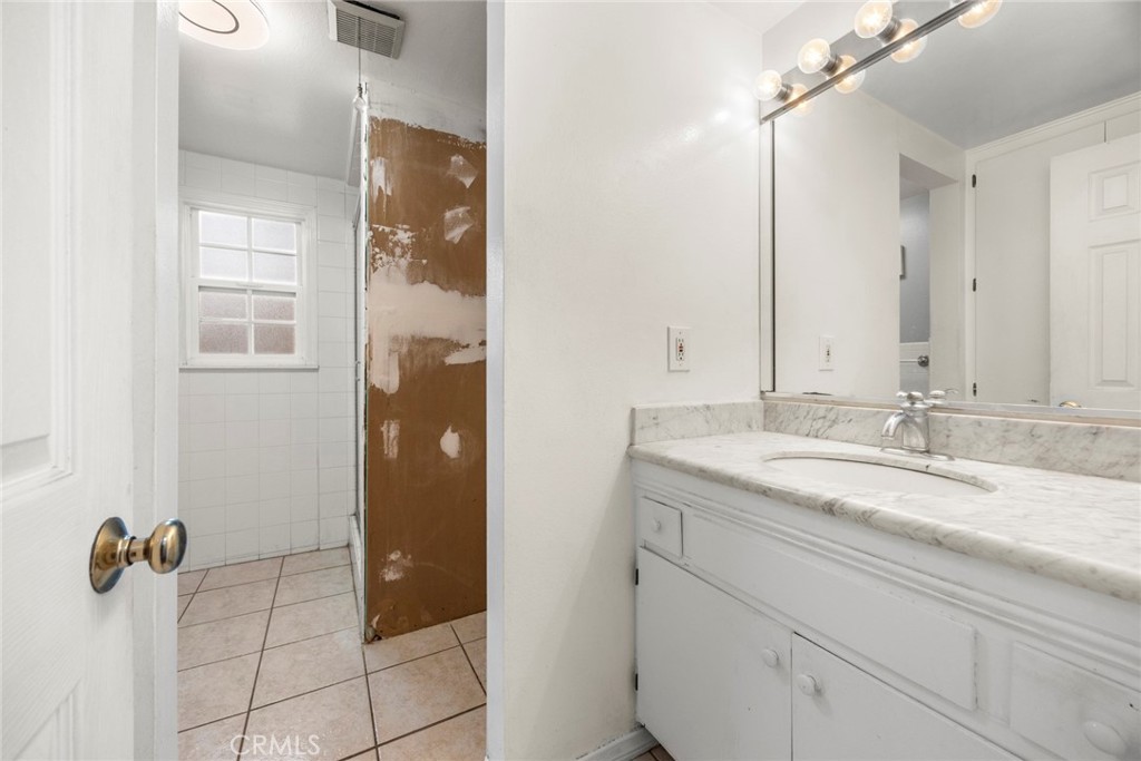 4853 E Wasatch Drive