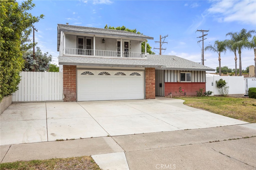 4853 E Wasatch Drive