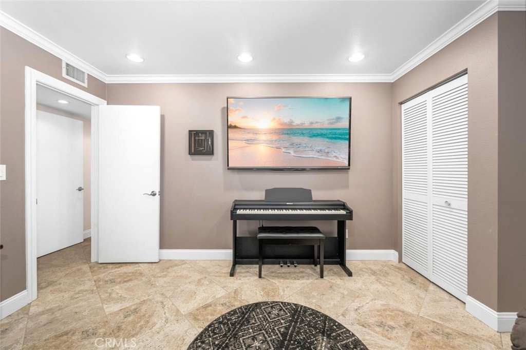 6786 Molokai Drive